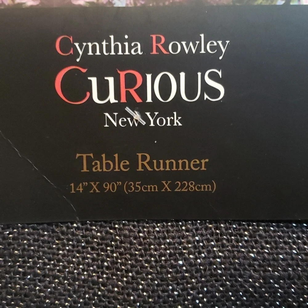 Cynthia Rowley Curious NWT Ghosts Metallic Table Runner, 90 x 14